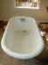 clawfoot tub